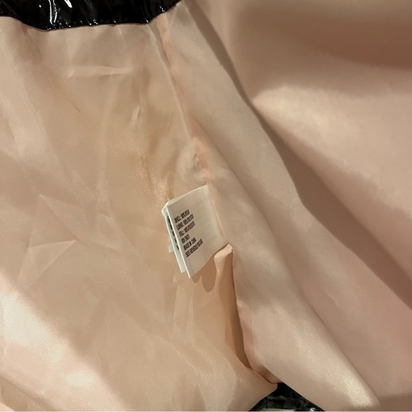 Brand new designer jacket for teenage girls. Fancy, warm & light - Picture 8 of 9